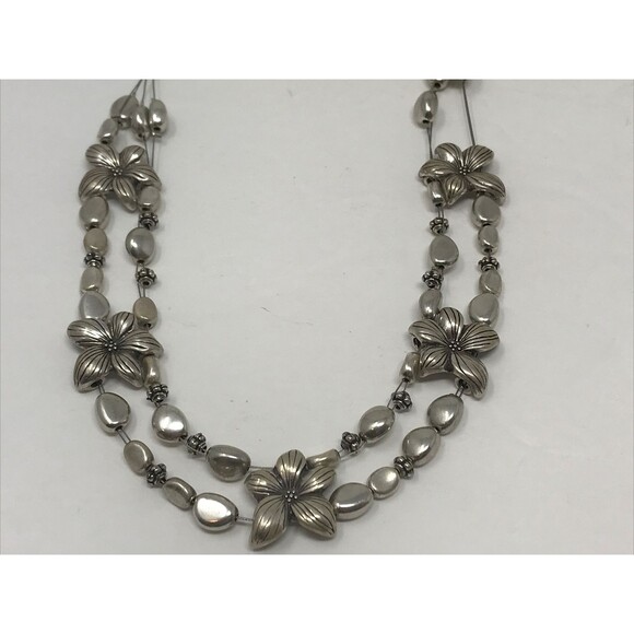 CHICO'S Necklace Silver Tone Beads Flower Floral Embossed Floating - Picture 12 of 12